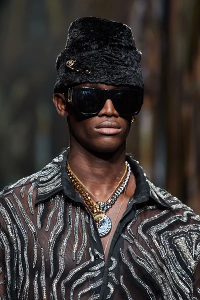 Look 260